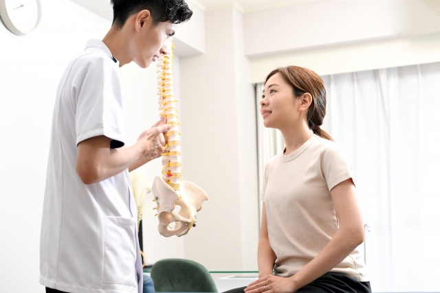 骨盤歪み予防のカウンセリング風景